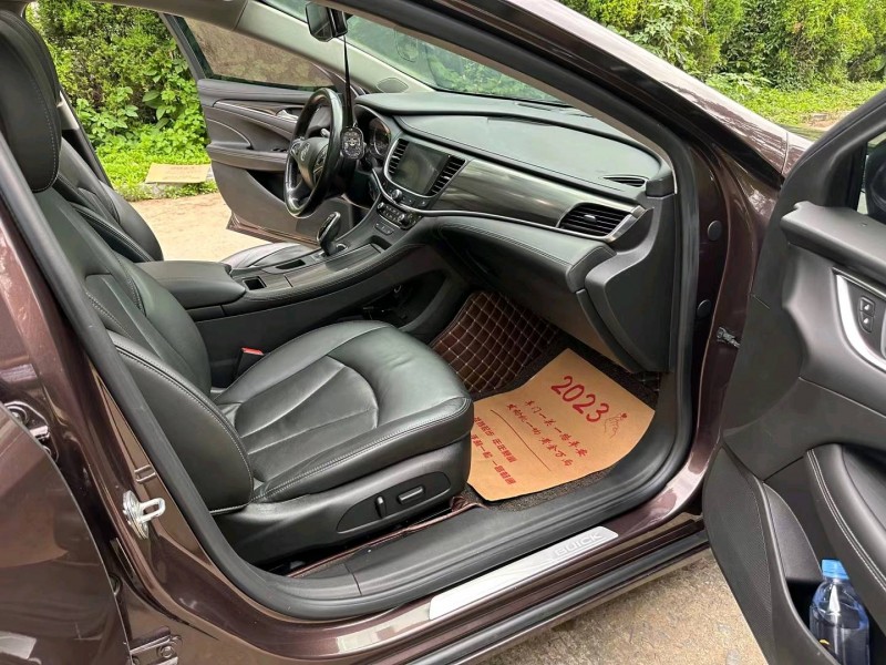 徐州18年别克君越6