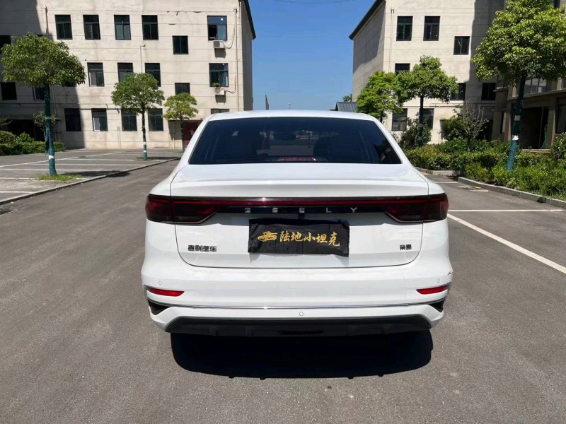 徐州22年吉利帝豪9