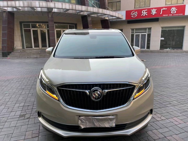 唐山18年別克GL81
