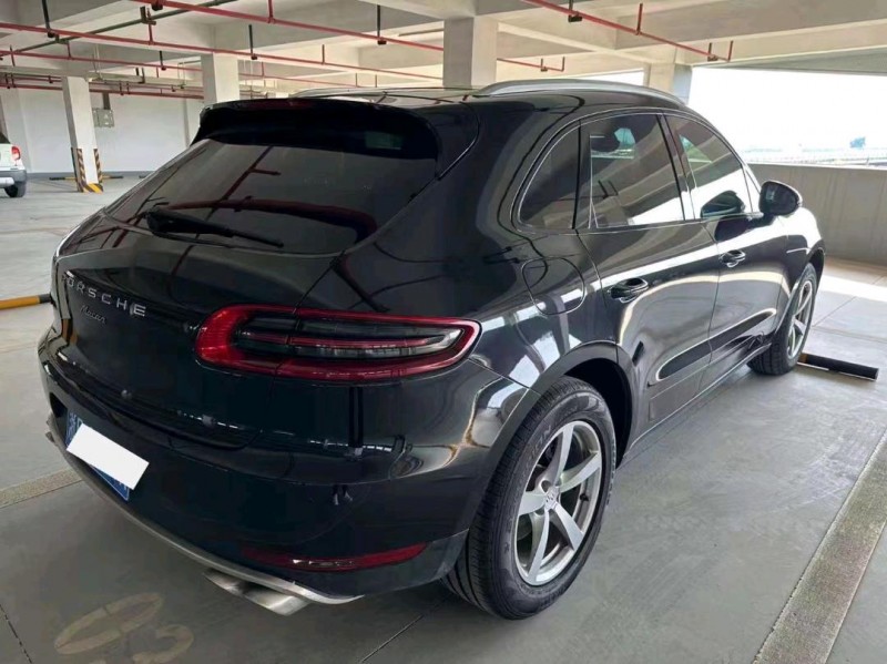 嘉兴15年保时捷Macan9