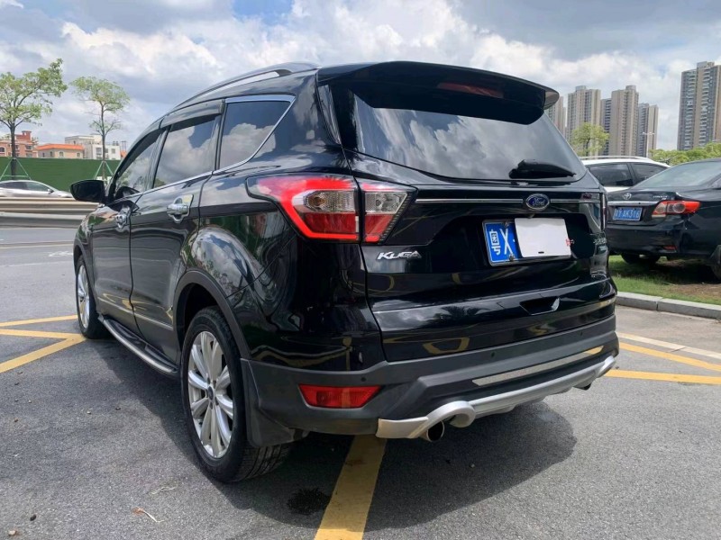 佛山17年福特翼虎8