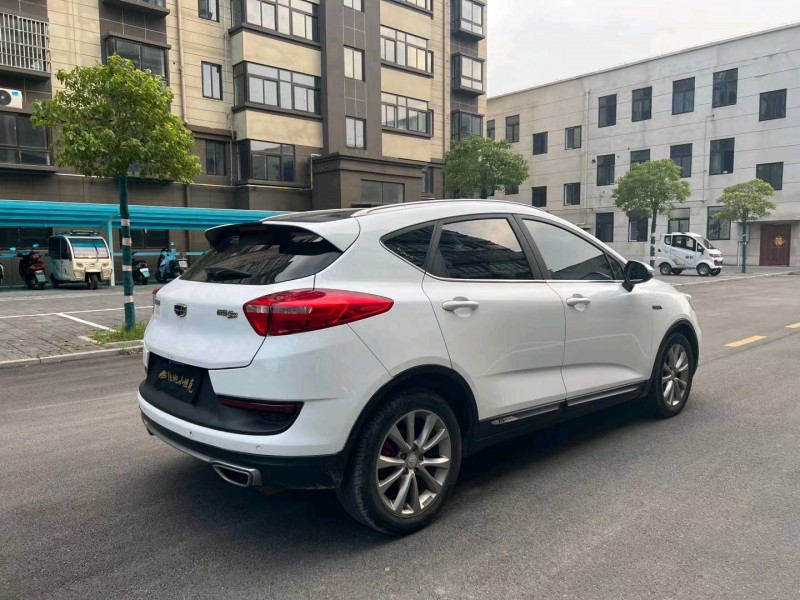 徐州18年吉利帝豪GS7