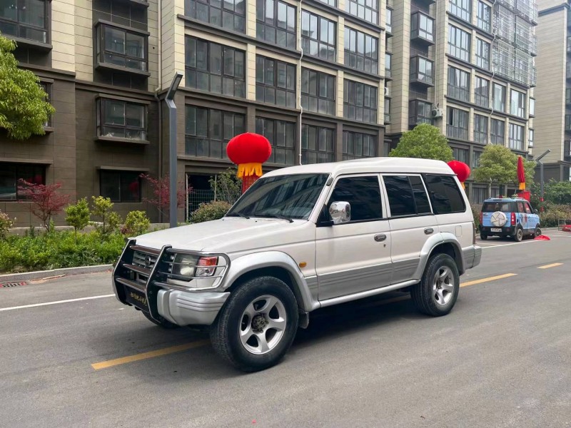 徐州12年獵豹汽車黑金剛2