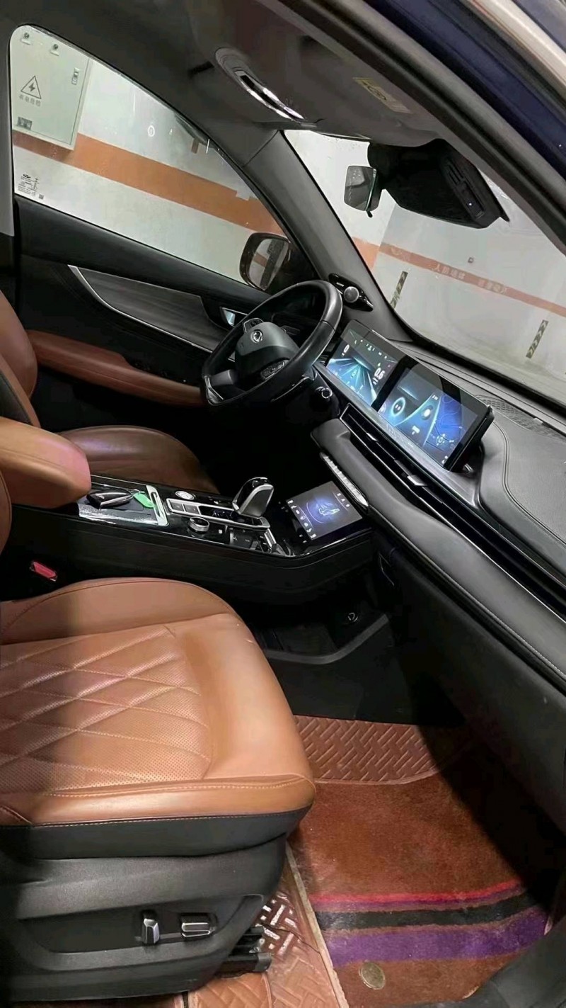 成都21年奇瑞瑞虎89