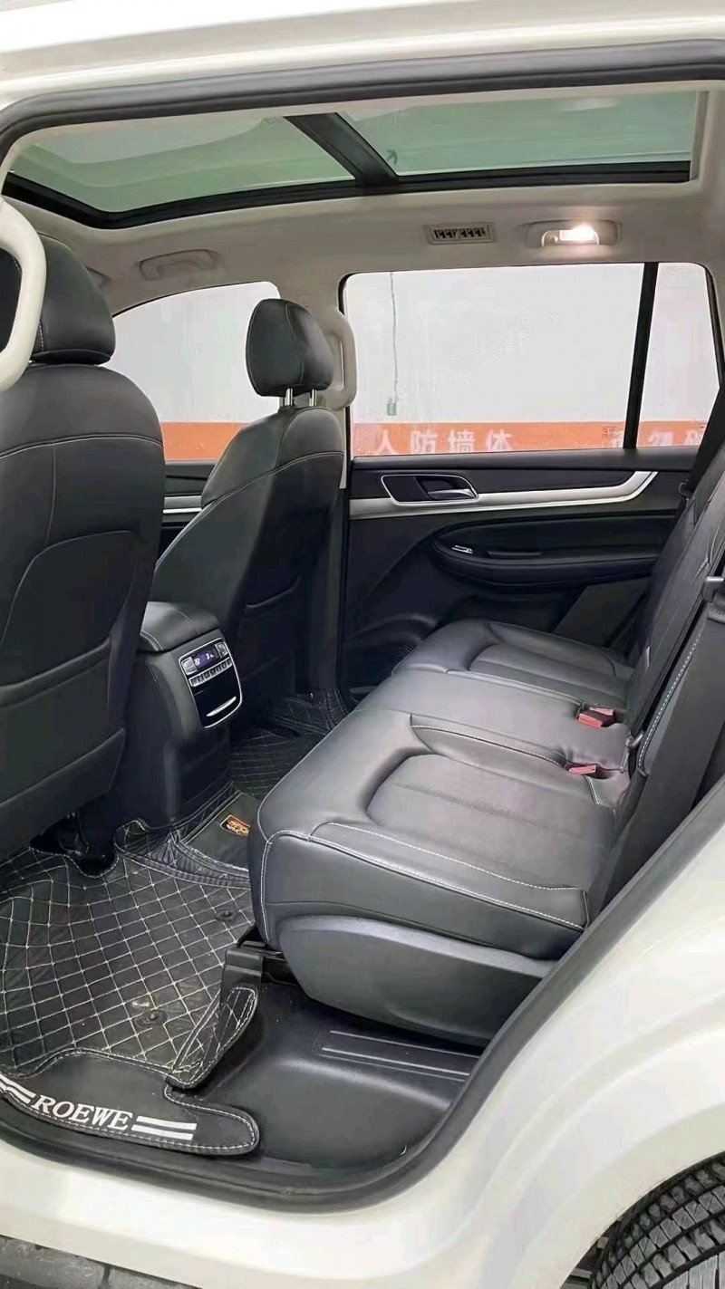 成都22年荣威RX87