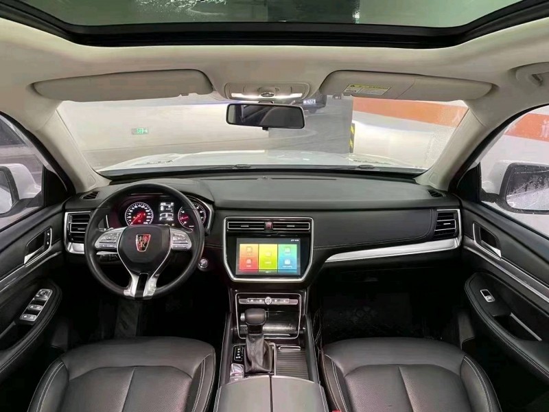 成都22年荣威RX88