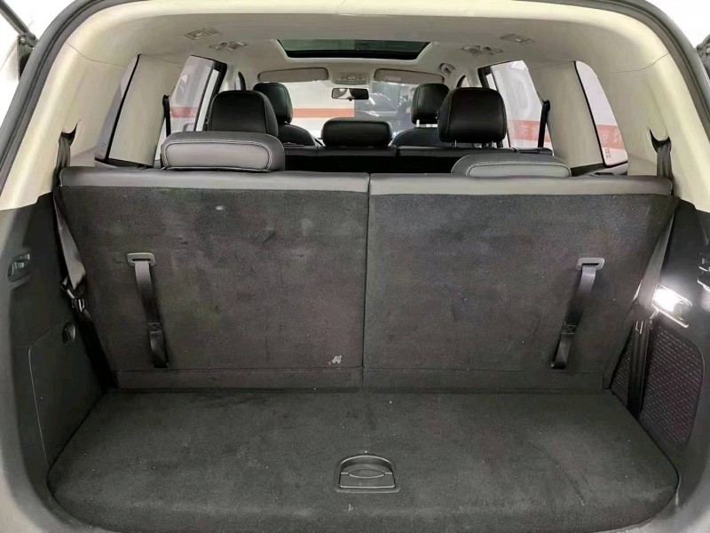 成都22年荣威RX89