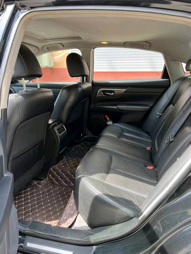 廊坊15年日产天籁6