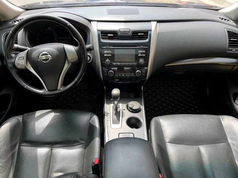 廊坊15年日产天籁7