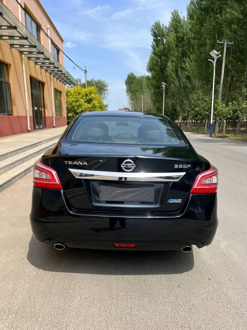 廊坊15年日产天籁9