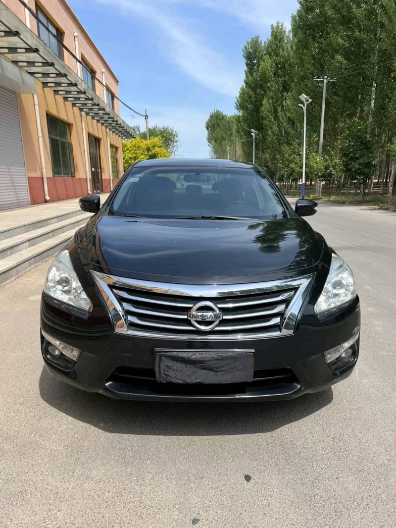 廊坊15年日产天籁1