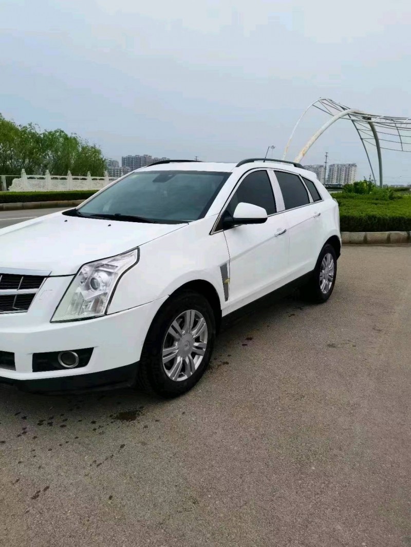 济南12年凯迪拉克SRX3