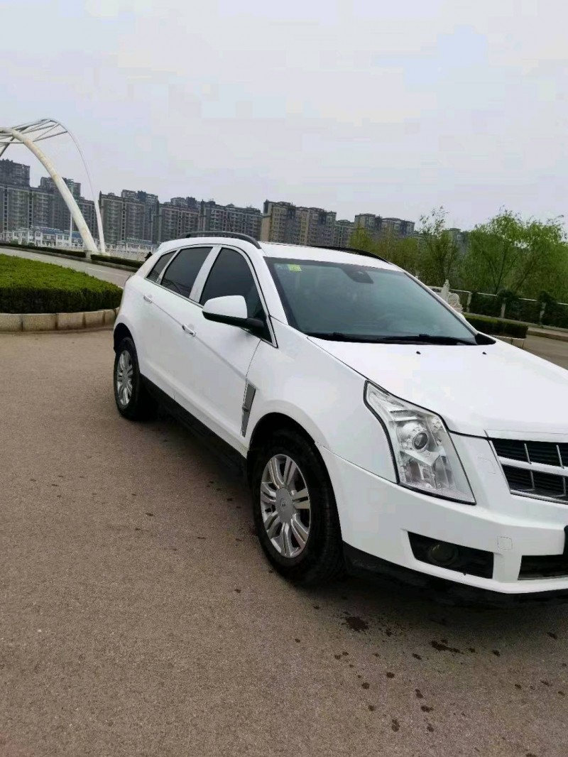 济南12年凯迪拉克SRX4