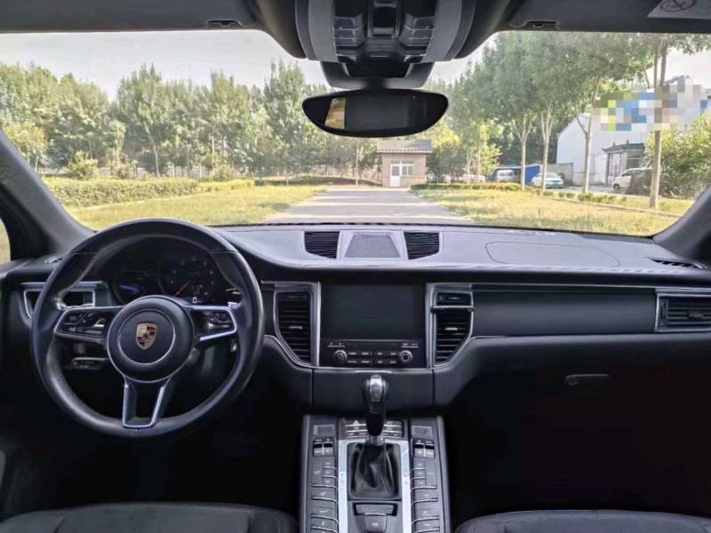 东营18年保时捷Macan4