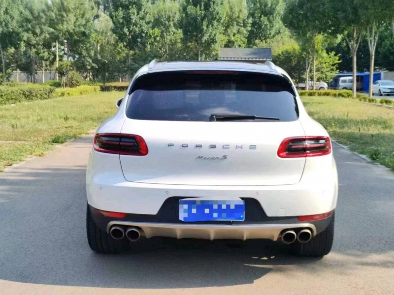 东营18年保时捷Macan6