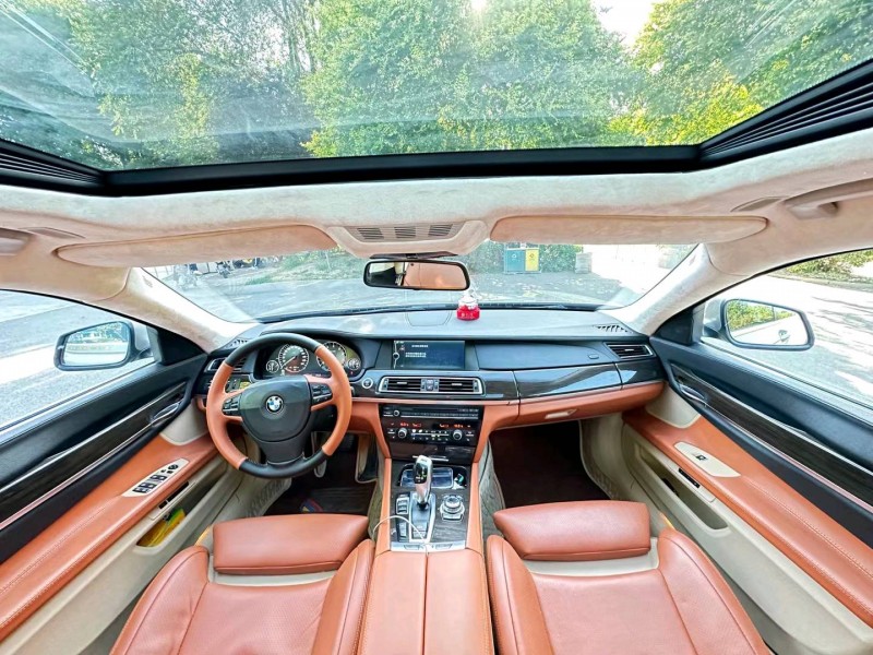 北京11年宝马7系4