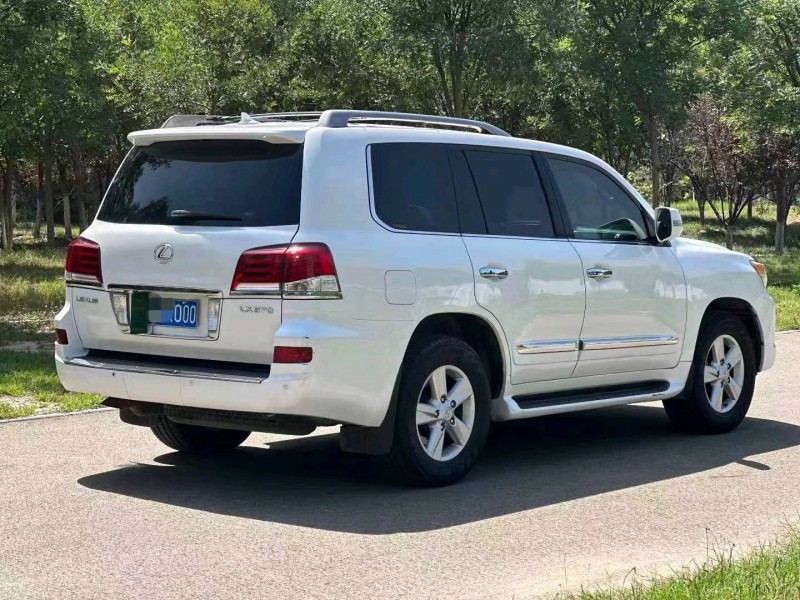 枣庄15年雷克萨斯LX5