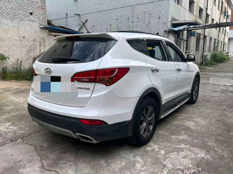 嘉兴15年现代新胜达4