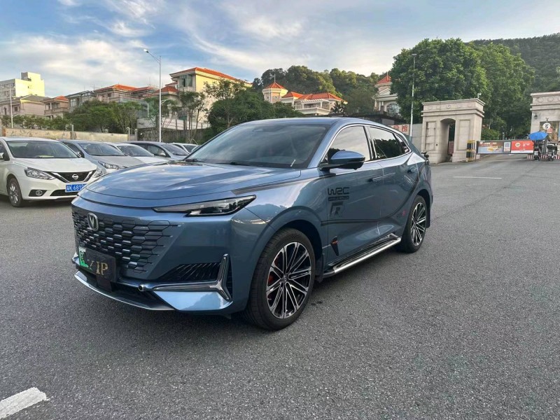 深圳22年長安汽車UNI-K3