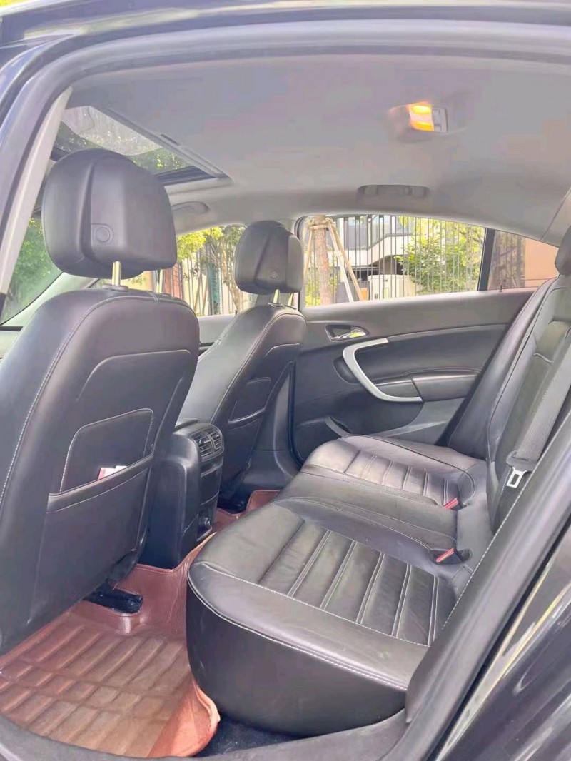 嘉兴14年别克君威8