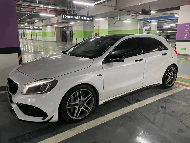 广州16年奔驰AMG2