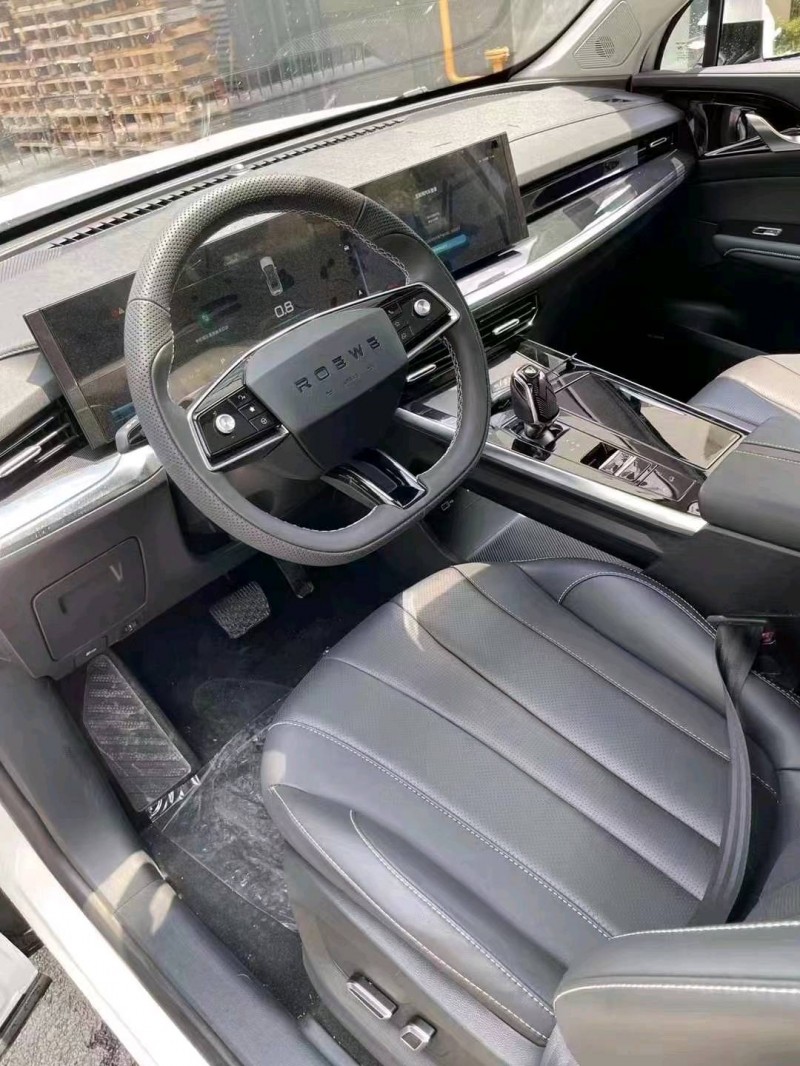 成都23年荣威RX59