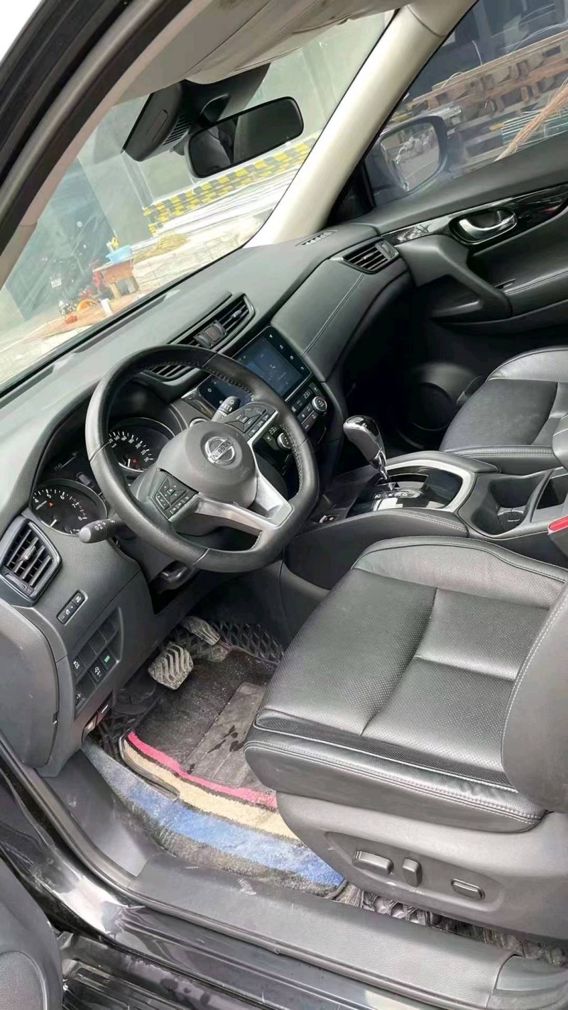 成都21年日产奇骏6