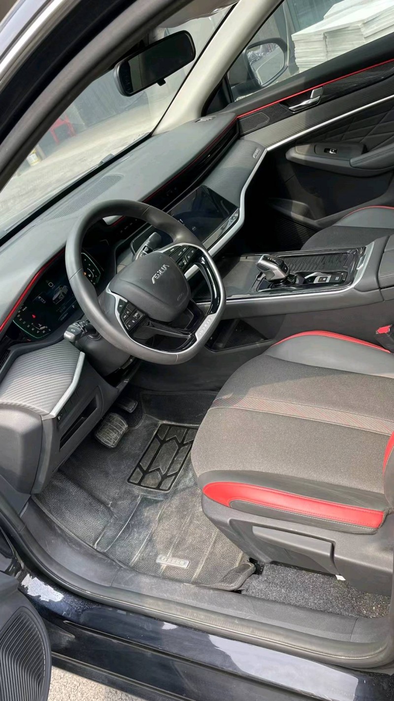 成都22年东风奕炫6