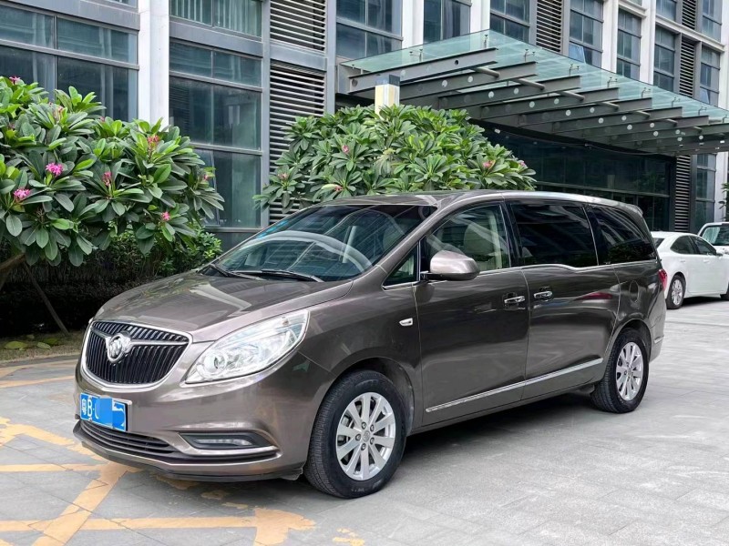 深圳17年别克GL83