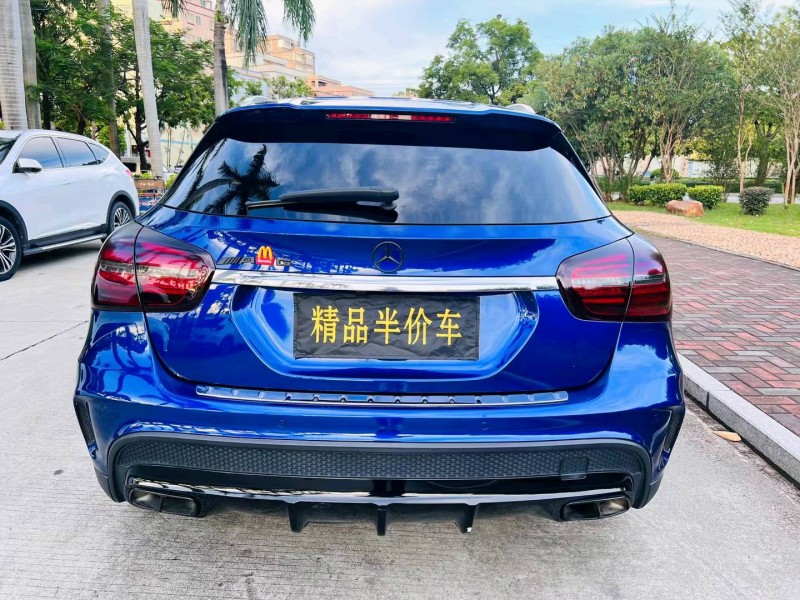 广州19年奔驰GLA9