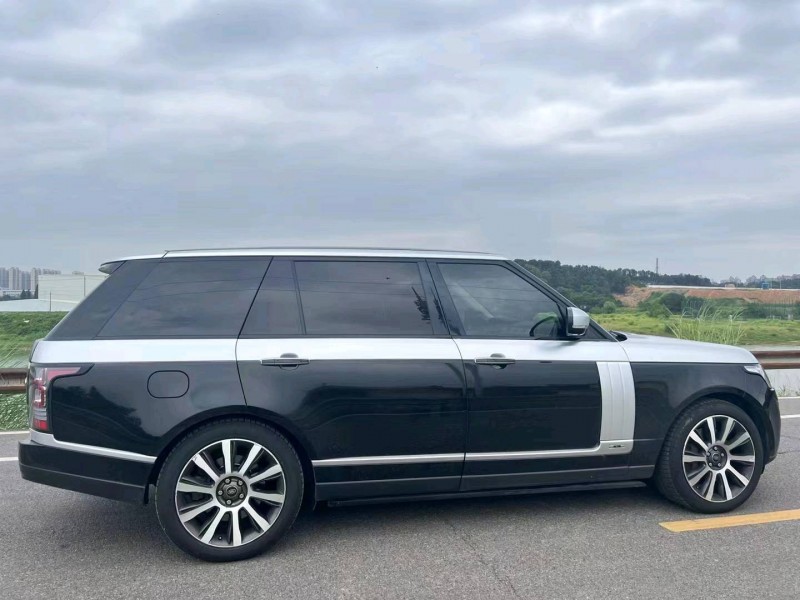 广州16年路虎揽胜行政8