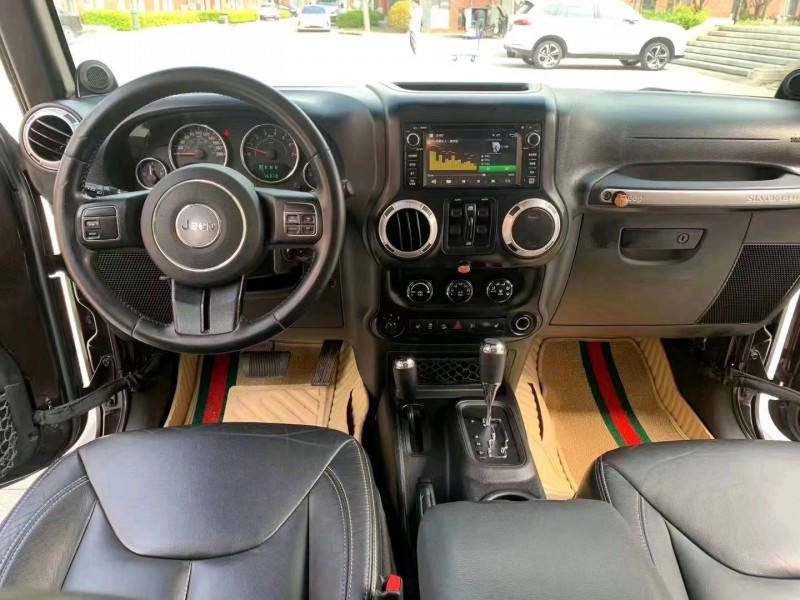 北京14年Jeep牧马人4