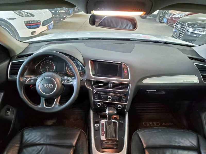 济宁14年奥迪Q54