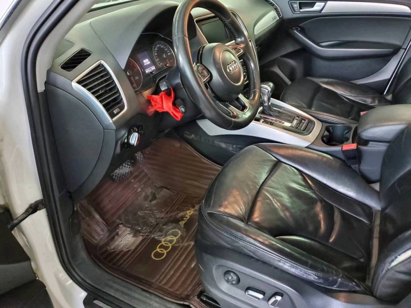 济宁14年奥迪Q56