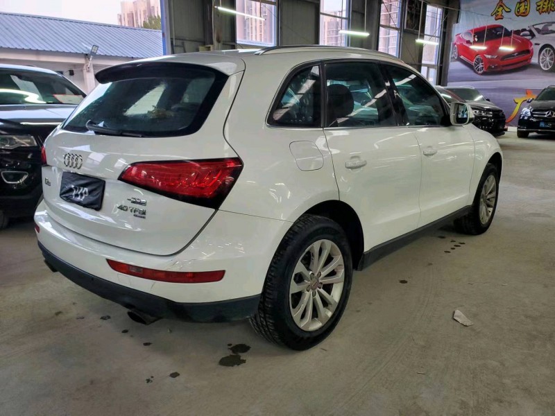 济宁14年奥迪Q57