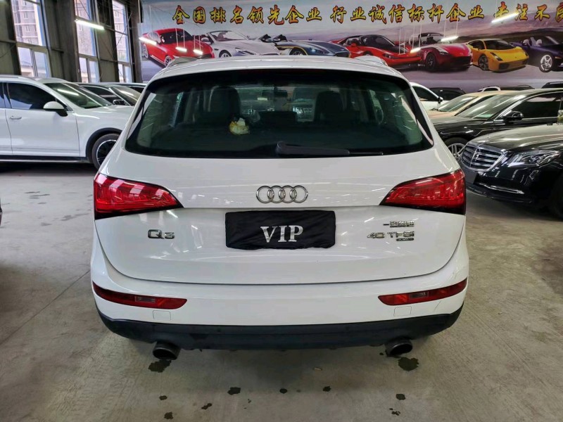 济宁14年奥迪Q59