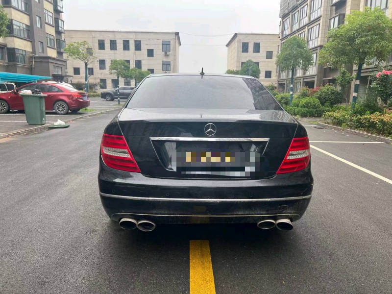 徐州13年奔驰C9