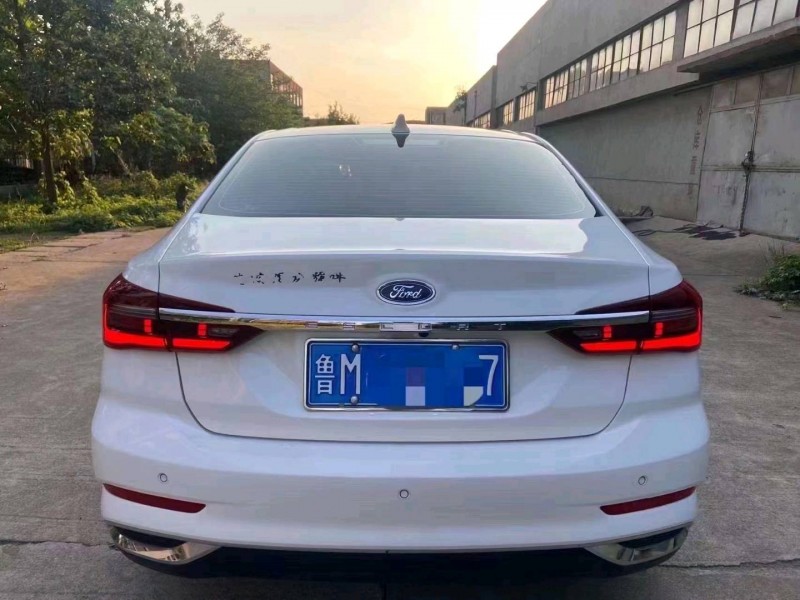 枣庄21年福特福睿斯3