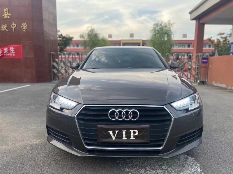 潍坊17年奥迪A4L1
