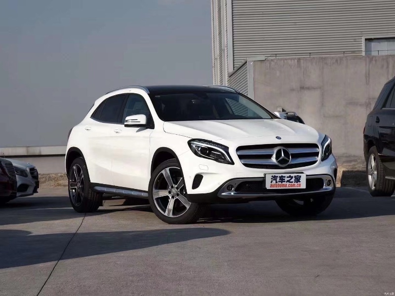 潍坊17年奔驰CLA2