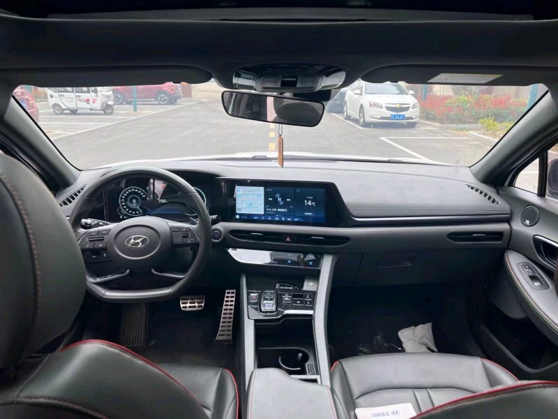 徐州20年现代索纳塔十4