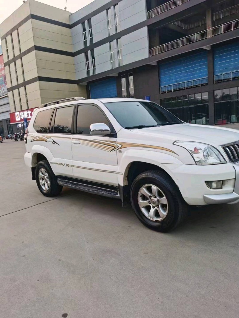 宜昌08年丰田普拉多3