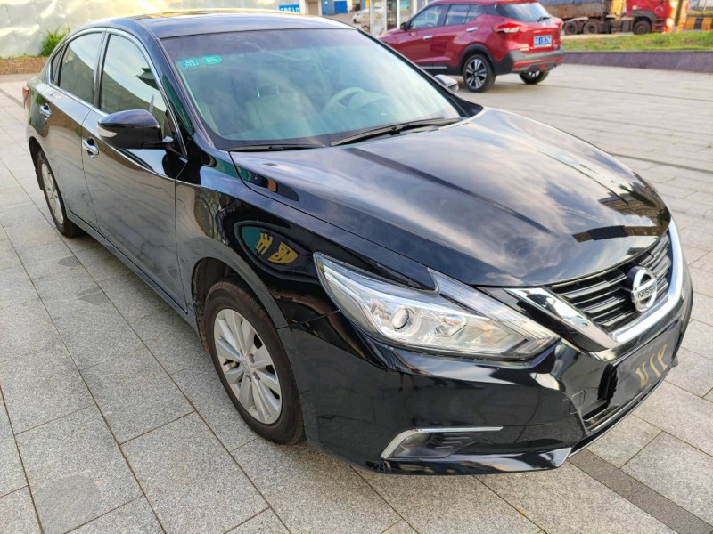 韶關18年日產天籟3