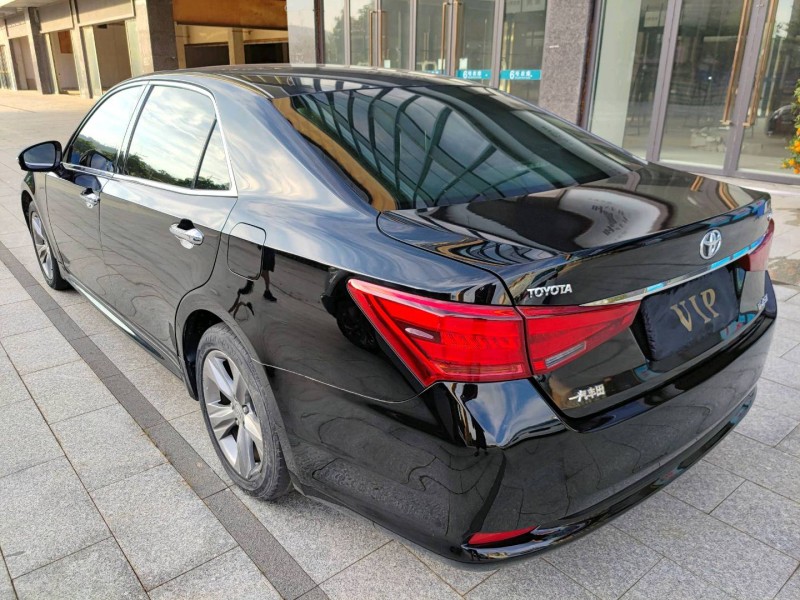 韶關18年豐田皇冠9