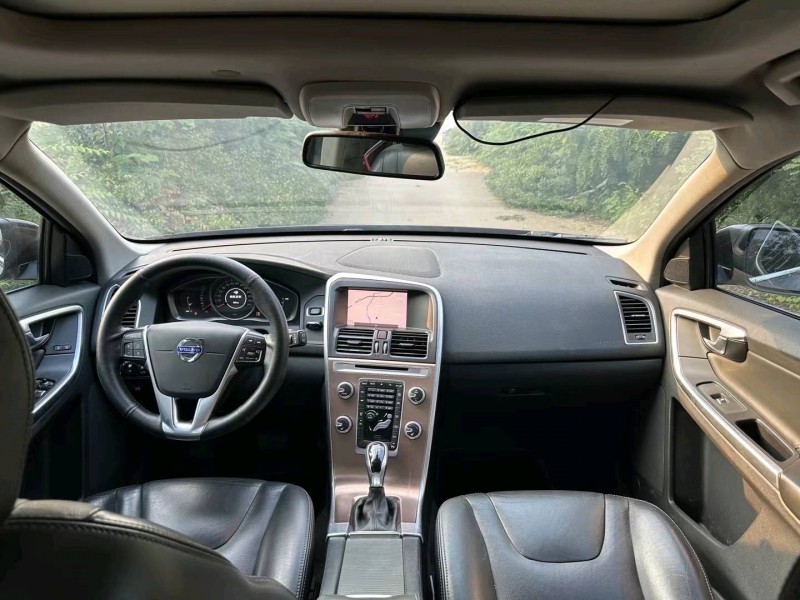 枣庄17年沃尔沃XC605