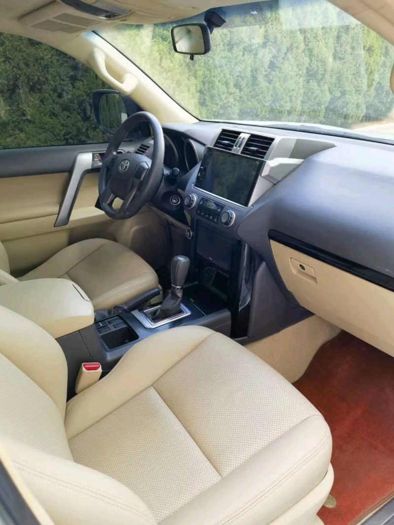 淄博18年丰田普拉多7