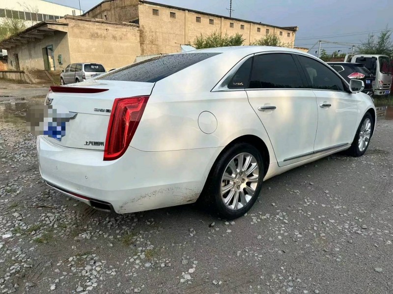 保定17年凯迪拉克XTS7