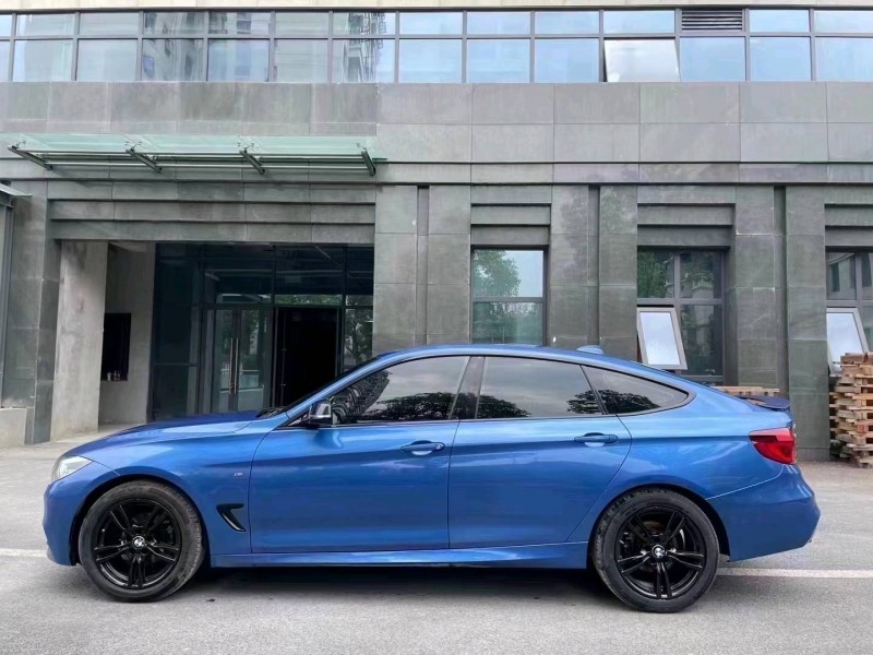 成都19年宝马3系GT3