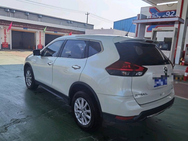 保定20年日产奇骏8