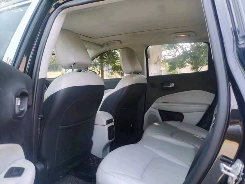 徐州17年Jeep指南者4